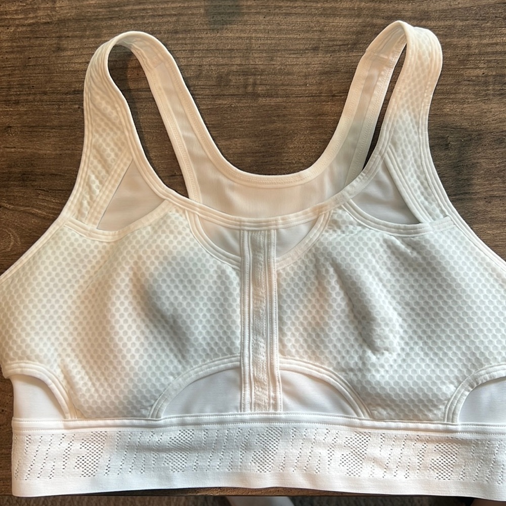 Nike Sports Bra - Large